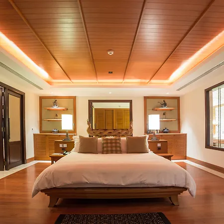 Trisara Villas & Residences Phuket Nai Thon Beach Exterior photo