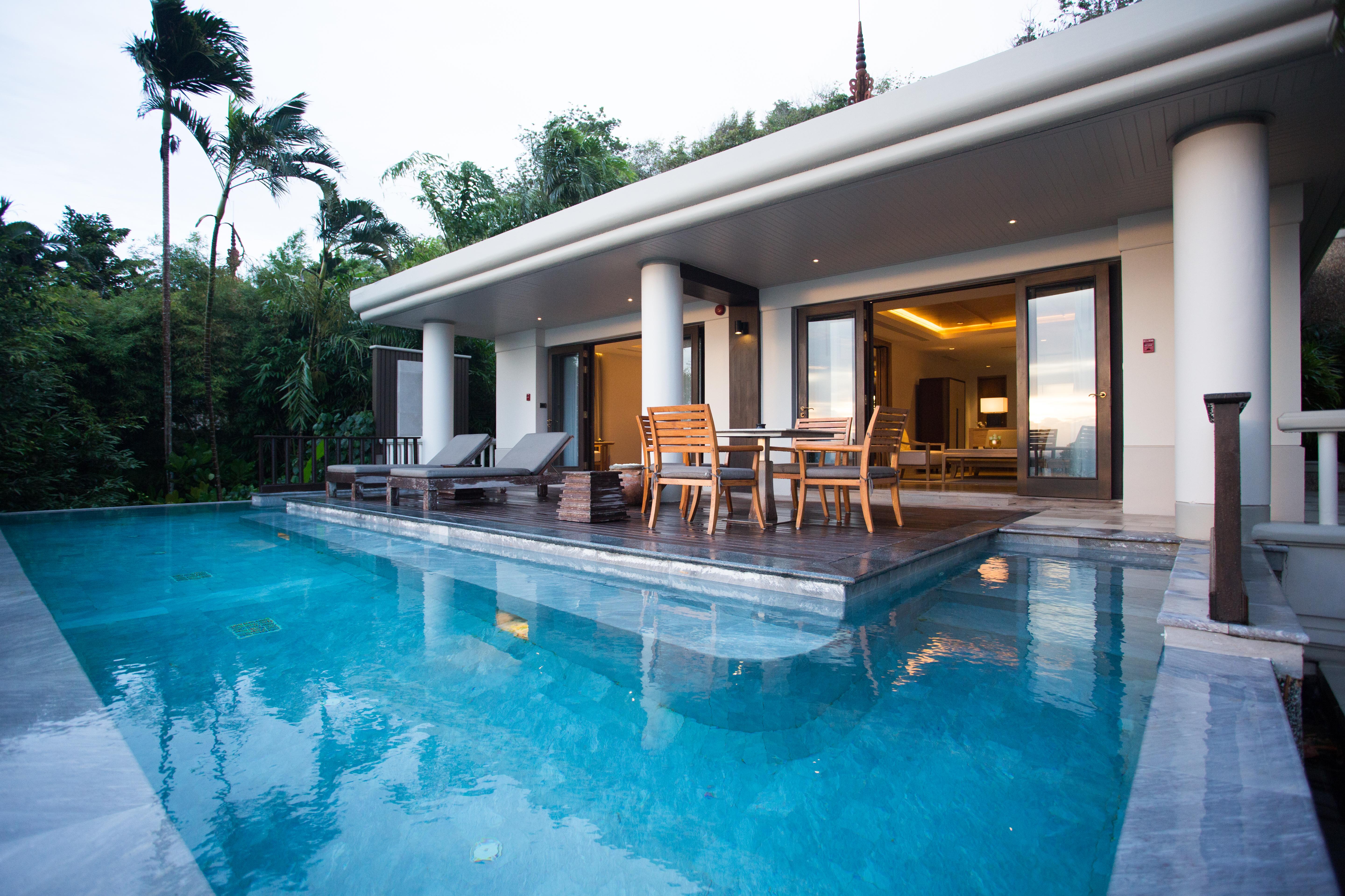 Trisara & Residences Phuket Най-Тон-Бич